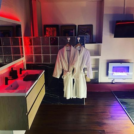 Apartmán Jacuzzi 9Em Paříž Exteriér fotografie